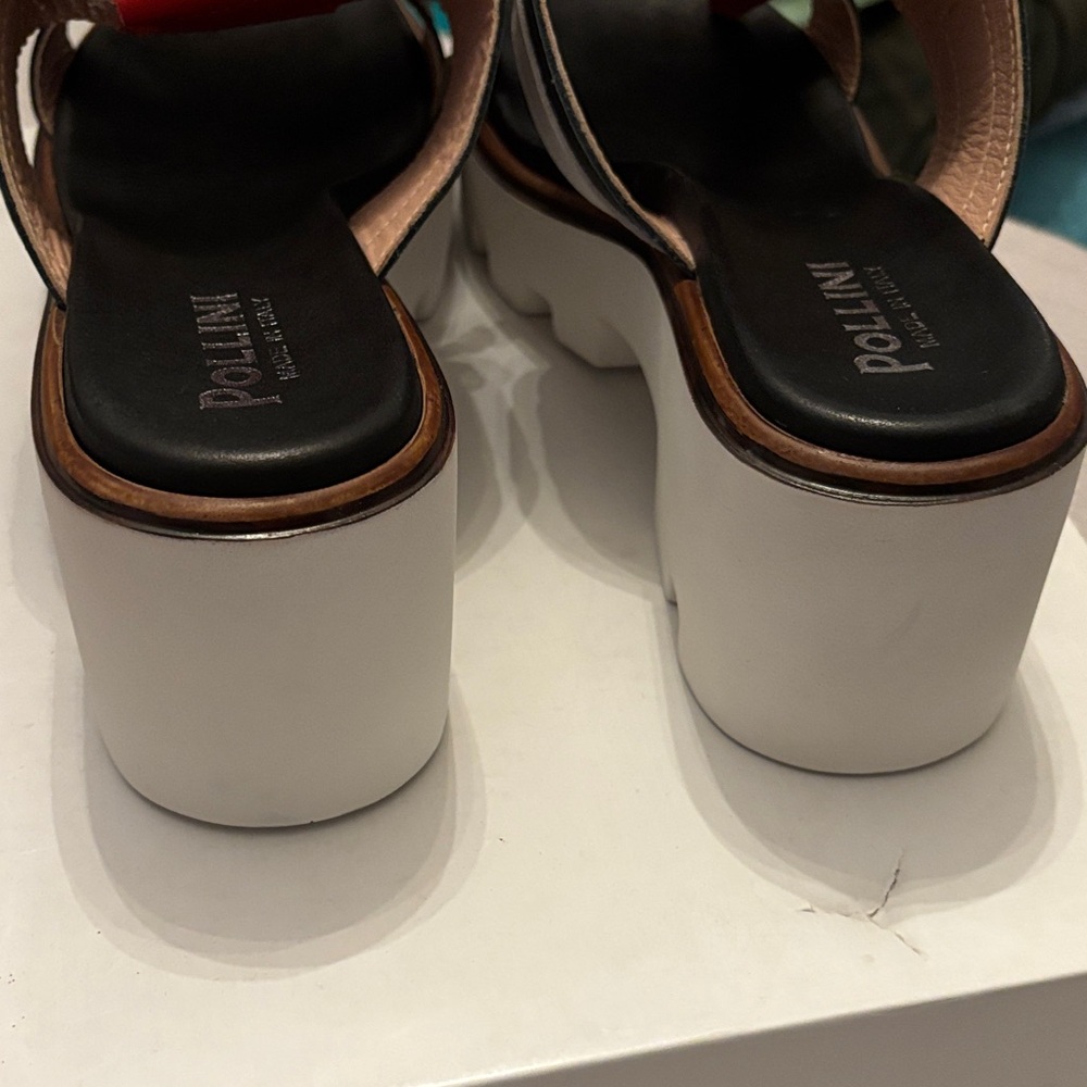 Pollini Women’s Red, White & Black Fringe Slide Sandals new in box - Picture 5 of 10